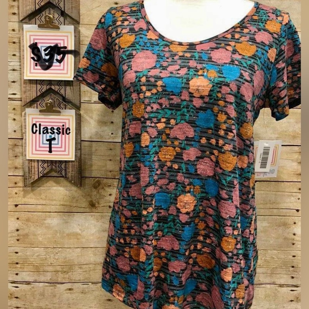 LuLaRoe Classic T